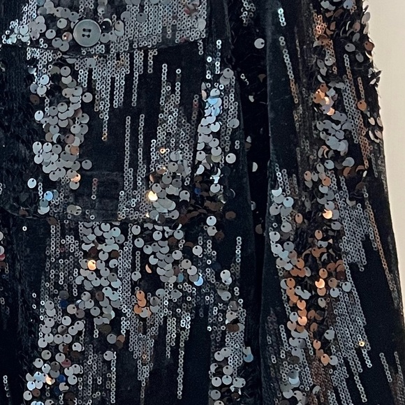Avec Les Filles Velvet Sequin Black Button Down Shirt Jacket - Picture 4 of 16